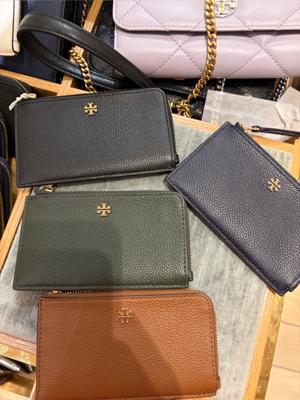 Tory Burch pebble leather slim zip card case  Card Zip Wallet new pick own color